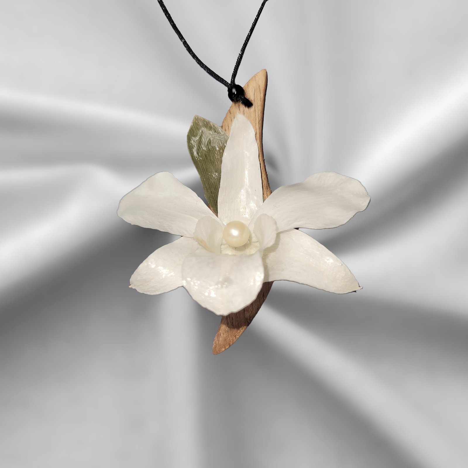 Dendrobium Orchid Pendant